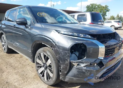 2025 Mitsubishi Outlander Se 2.5 S-Awc/Trail Edition S-Awc from USA, damaged, VIN JA4J4VA84SZ014003